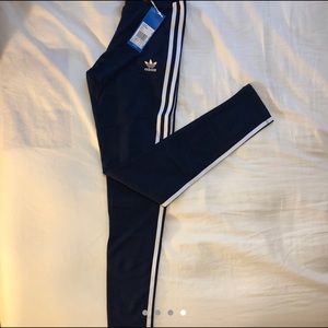 NEW navy blue ADIDAS three striped leggings